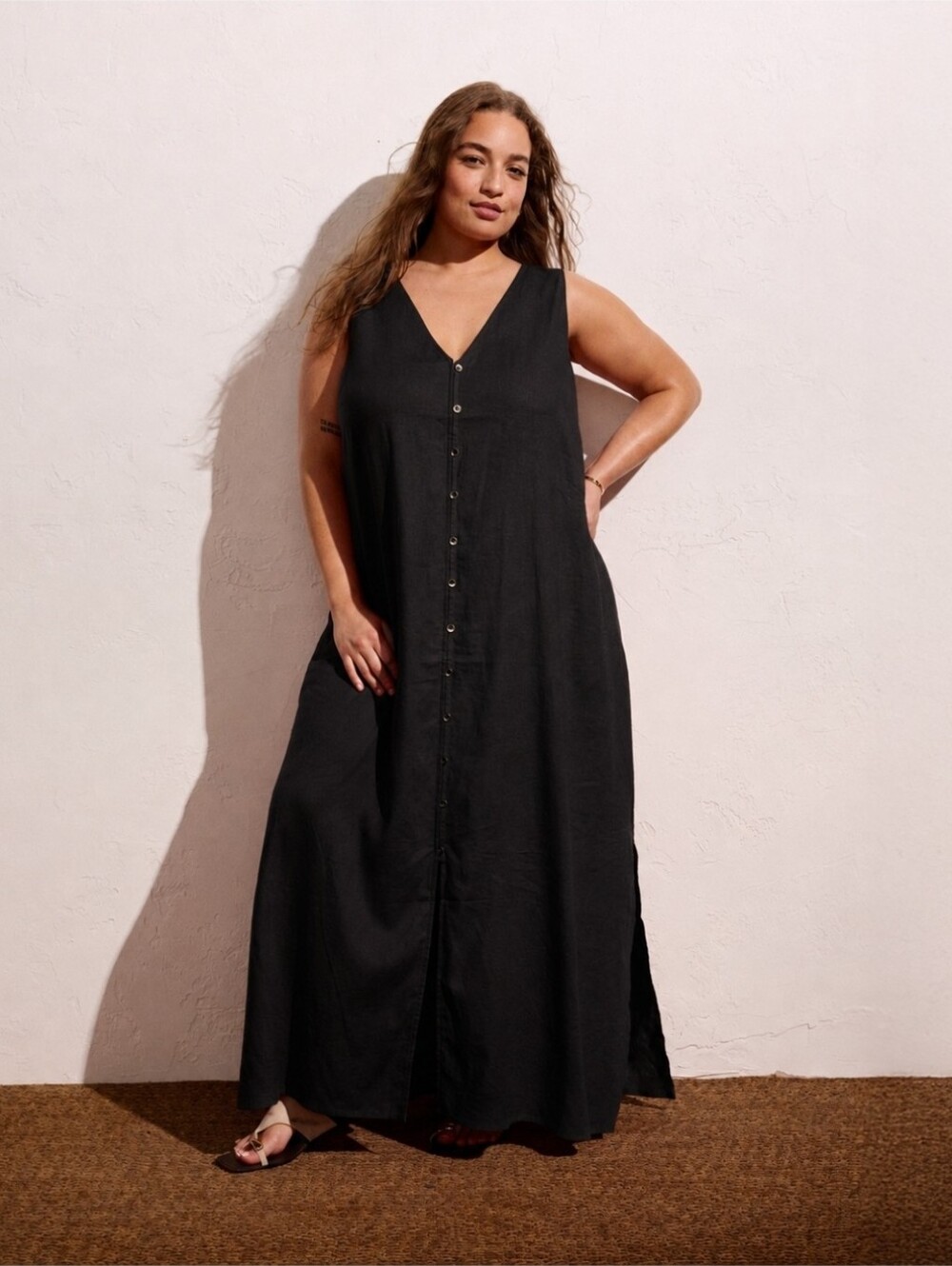 Universal Standard Islet Button-Down Linen Blend Maxi Dress - Black - Size 22/24
